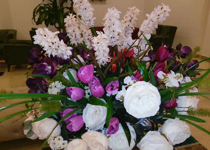 Realist Szálloda 3*