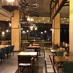 酒店 Realist 3*